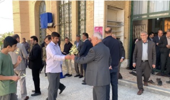 عطر طبیعت و یاد یاران؛ شکوفایی نرگس در آستانه بهار و میعادگاه نماز جمعه بدره