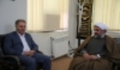 نشست هماهنگی مدیرکل منابع طبیعی با حجت السلام والمسلمین مرادبیگی رئیس حوزه علمیه استان به مناسبت هفته منابع طبیعی