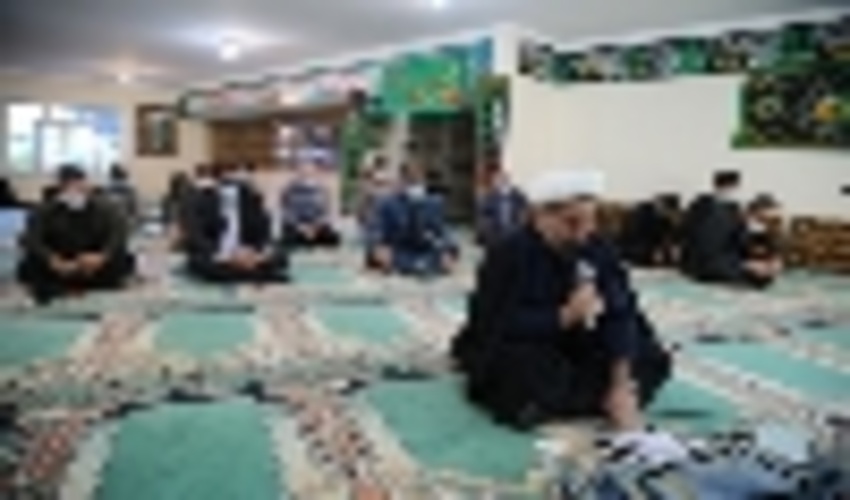 مراسم عزاداری وفات پیامیر (ص) امام حسن مجتبی(ع) و امام رضا (ع) در اداره کل منابع طبیعی استان برگزار شد