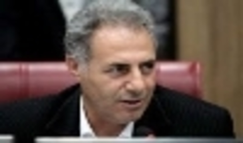 مراسم روز جهانی خاک همزمان با سراسر کشور در استان ایلام برگزار می شود.