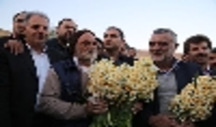 بازدید وزیر جهادکشاورزی از طرح های استان ایلام