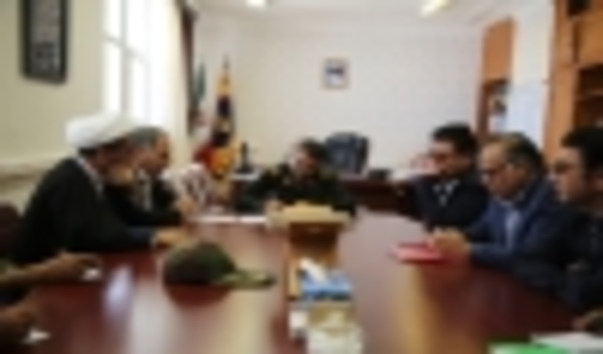 نشست مشترک مدیرکل منابع طبیعی و آبخیزداری استان و فرمانده سپاه امیرالمومنین ایلام برگزار شد.