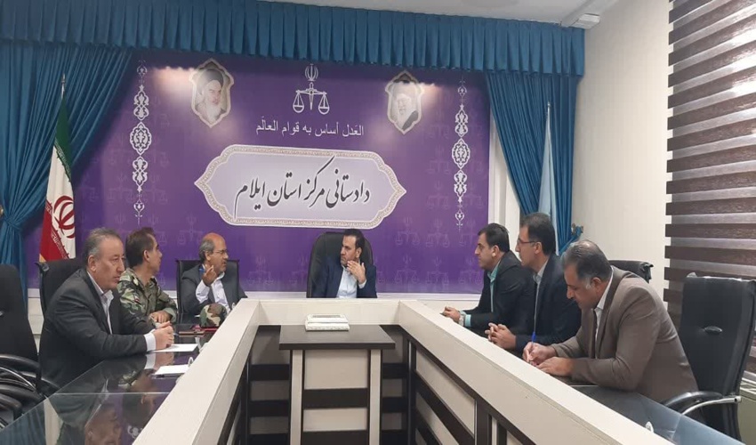 دیدار مدیرکل منابع طبیعی و آبخیزداری استان با دادستان مرکز ایلام 