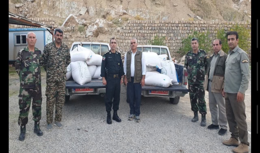 توقیف دو دستگاه تراکتور حین شخم و شیار اراضی ملی