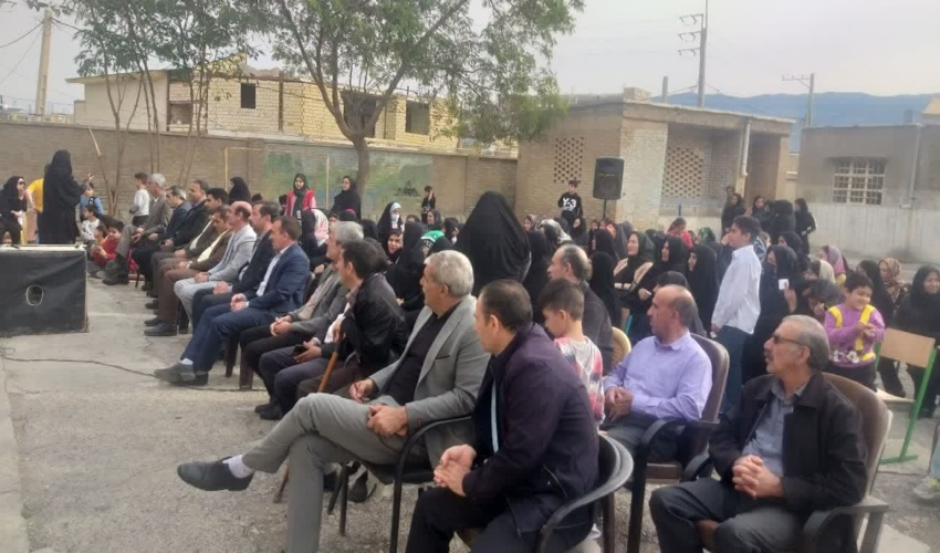 توزیع نهال رایگان به مناسبت جشن میلاد امام زمان (عج)