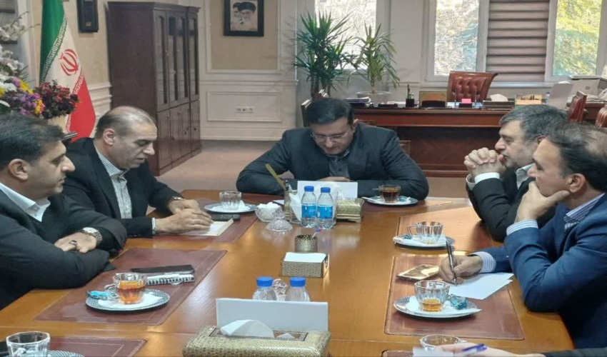 دیدار مجمع نمایندگان استان با سرپرست سازمان منابع طبیعی و آبخیزداری کشور